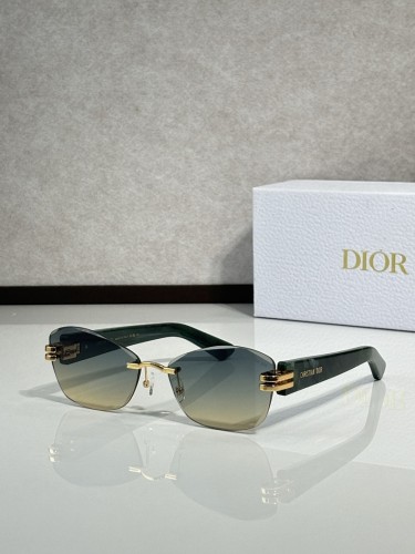 Dior Sunglasses AAAA-4365