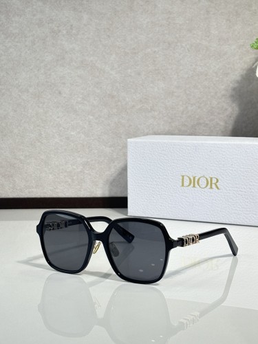 Dior Sunglasses AAAA-4381