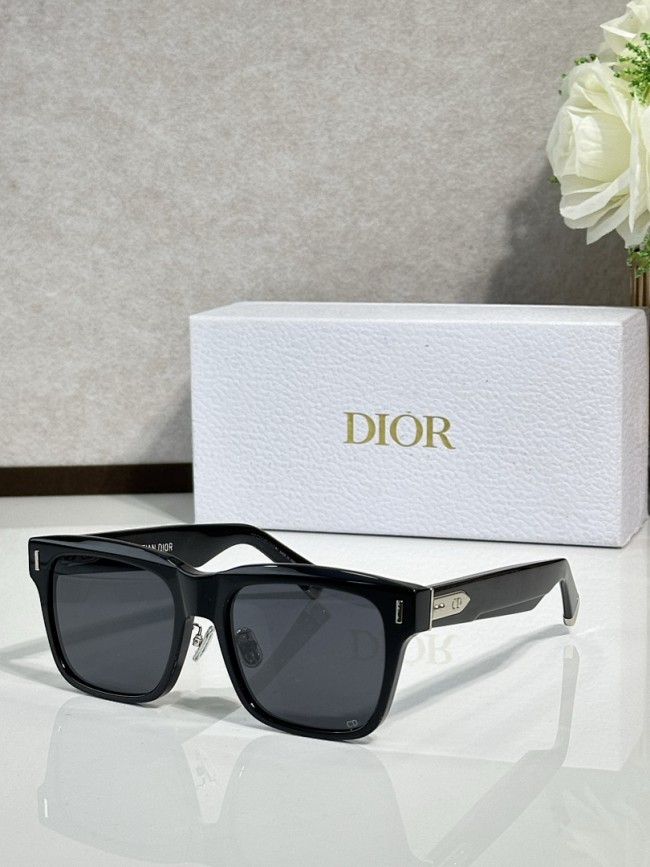 Dior Sunglasses AAAA-4576