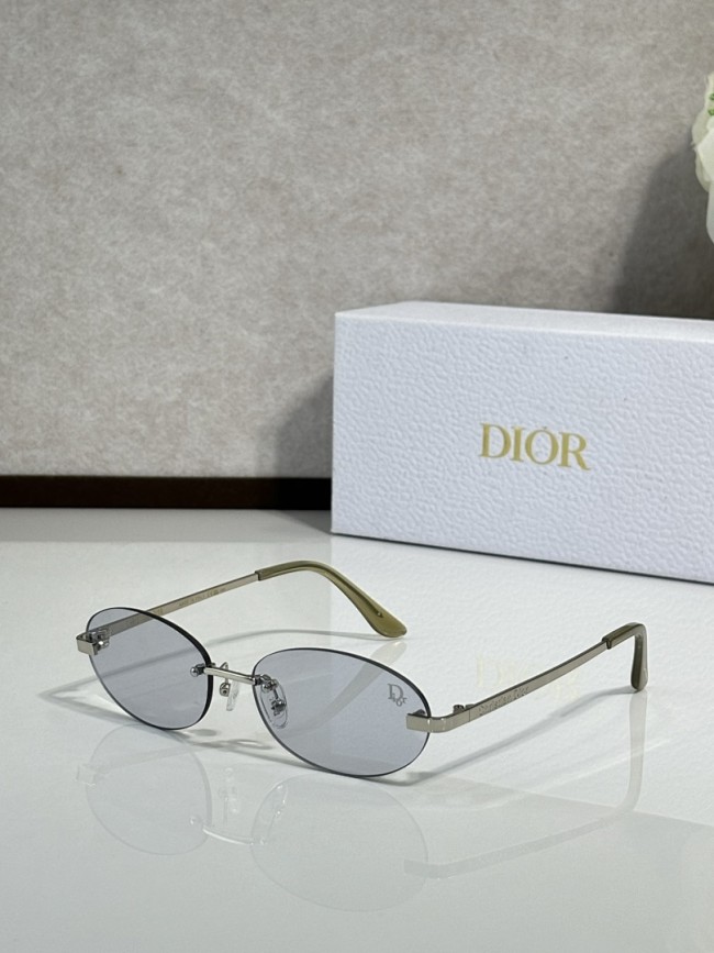 Dior Sunglasses AAAA-4302