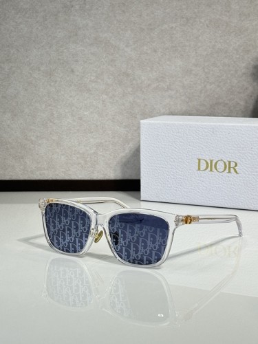 Dior Sunglasses AAAA-4472