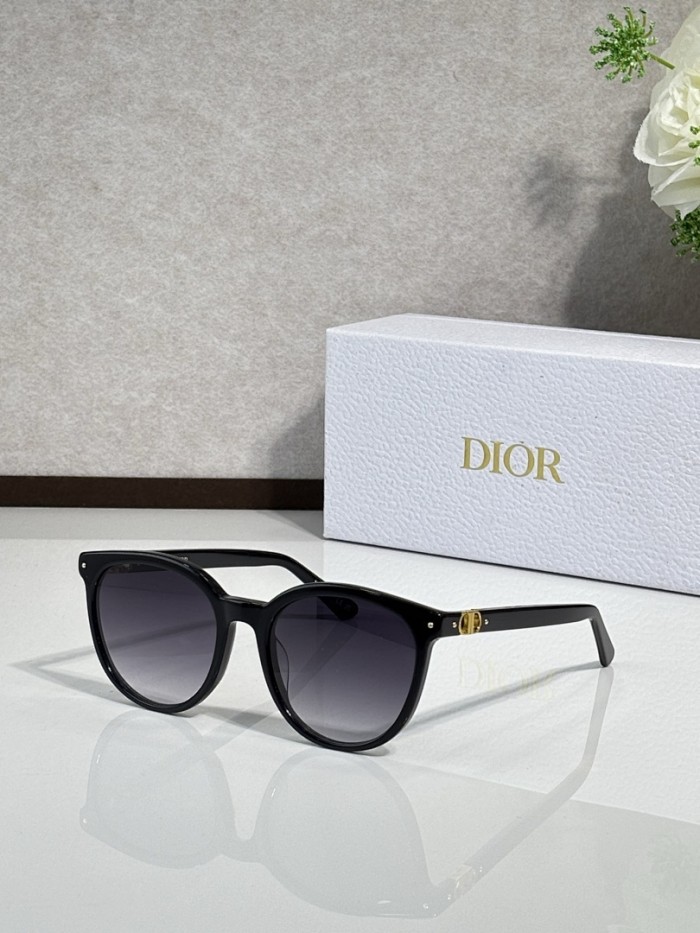 Dior Sunglasses AAAA-4421