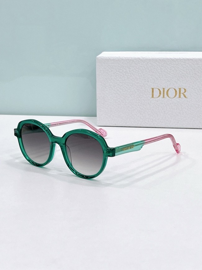 Dior Sunglasses AAAA-4524