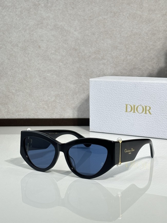 Dior Sunglasses AAAA-4433
