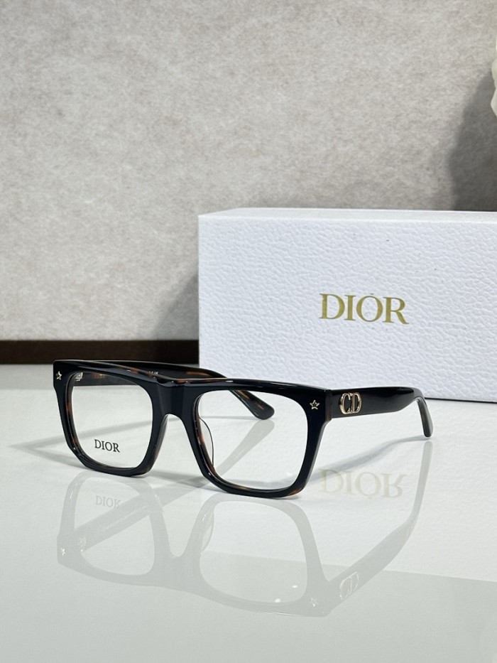 Dior Sunglasses AAAA-4634