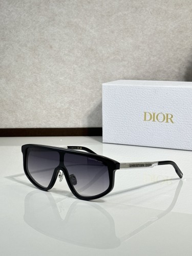 Dior Sunglasses AAAA-4355