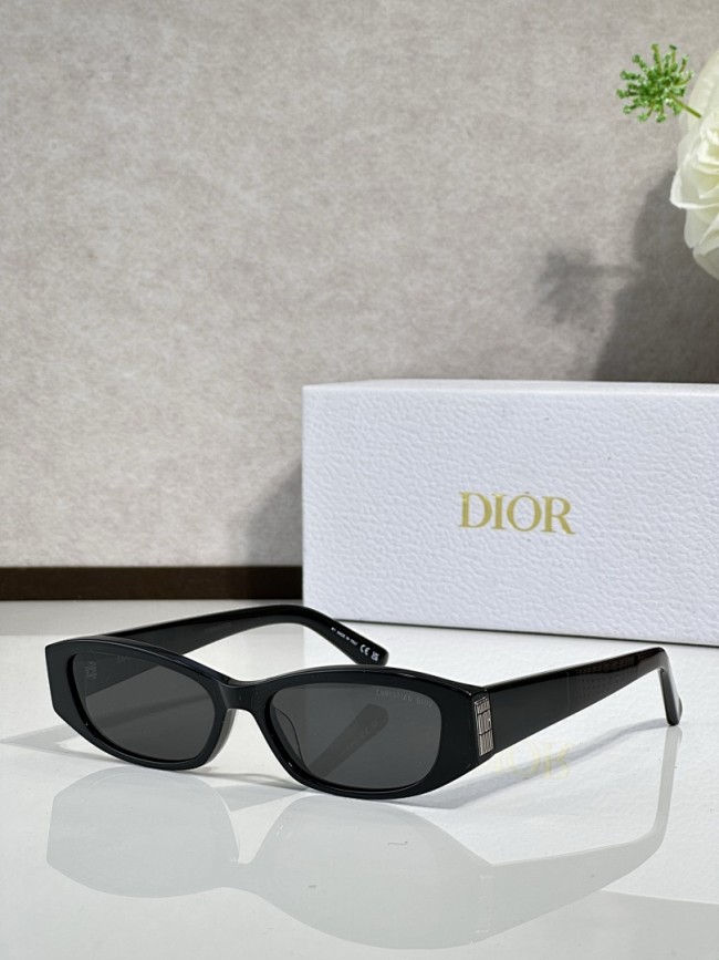 Dior Sunglasses AAAA-4481