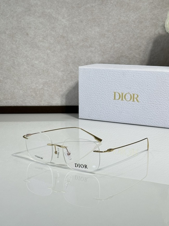 Dior Sunglasses AAAA-4317