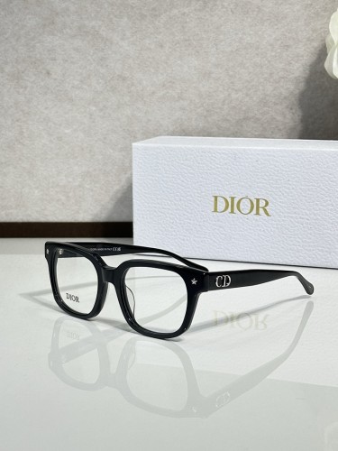 Dior Sunglasses AAAA-4610