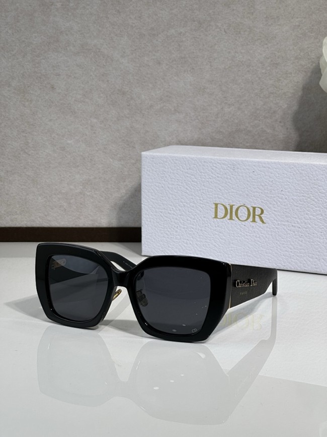 Dior Sunglasses AAAA-4614