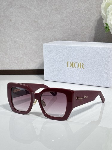 Dior Sunglasses AAAA-4560