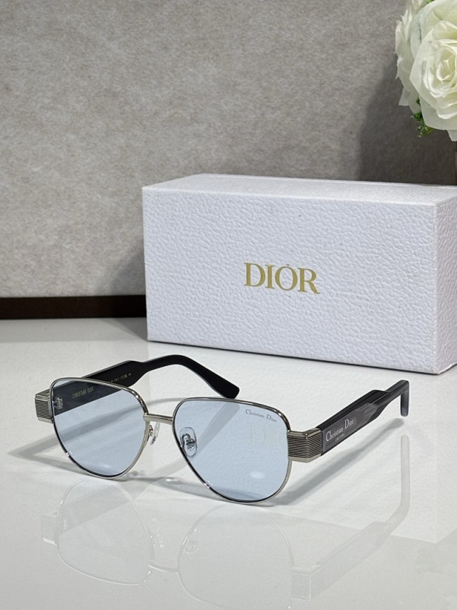 Dior Sunglasses AAAA-4513
