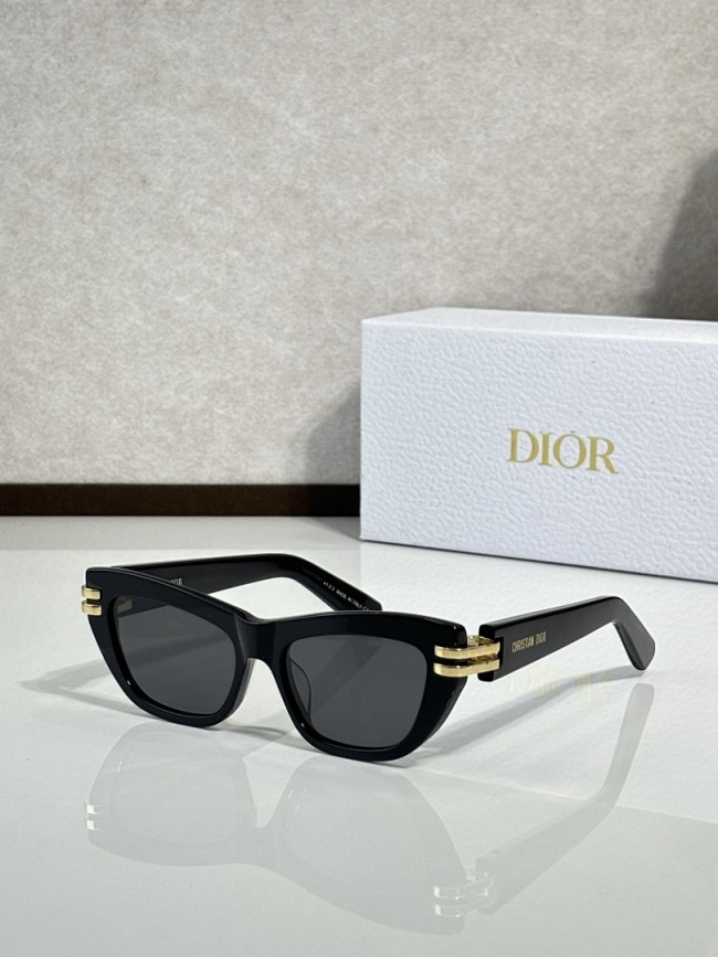 Dior Sunglasses AAAA-4343