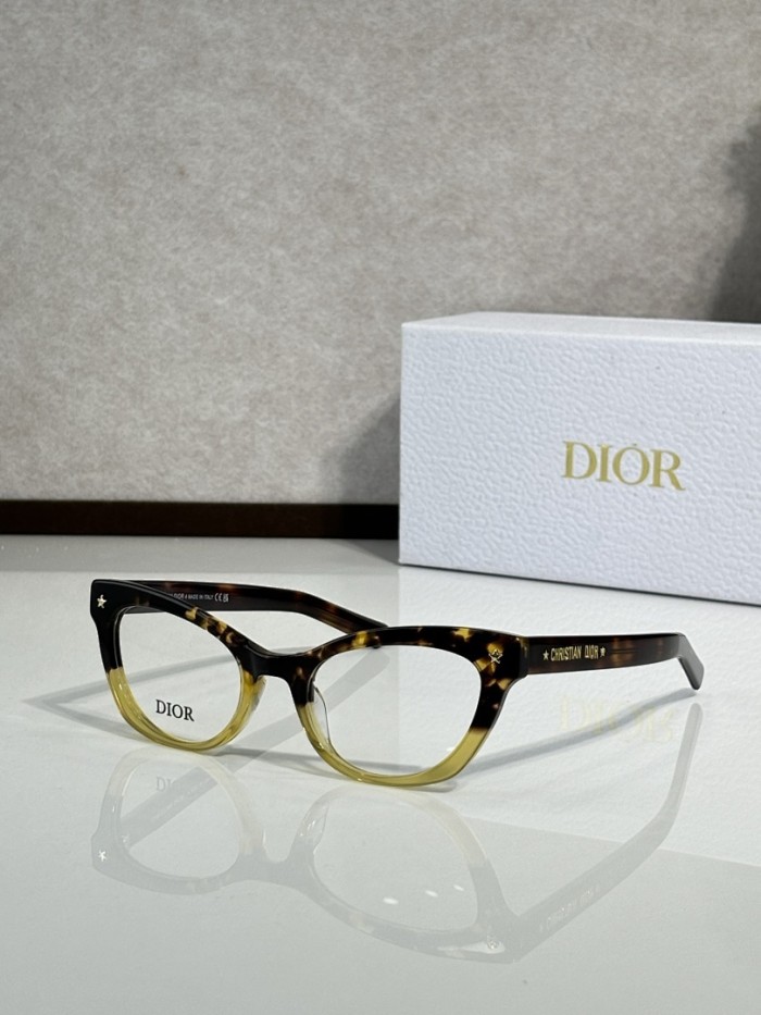Dior Sunglasses AAAA-4373