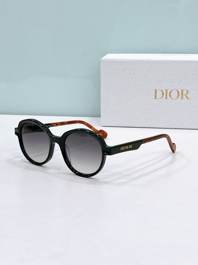 Dior Sunglasses AAAA-4527