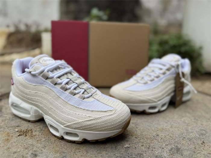 Authentic Levi's x Nike Air Max 95 “White and Ecru”