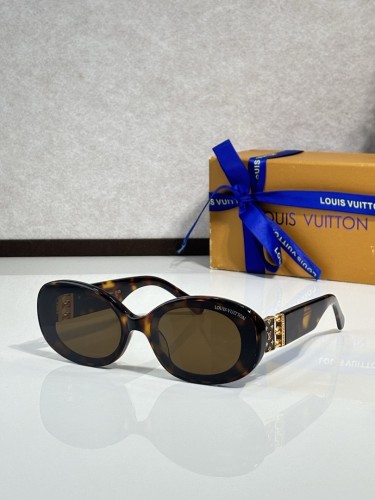 LV Sunglasses AAAA-7312