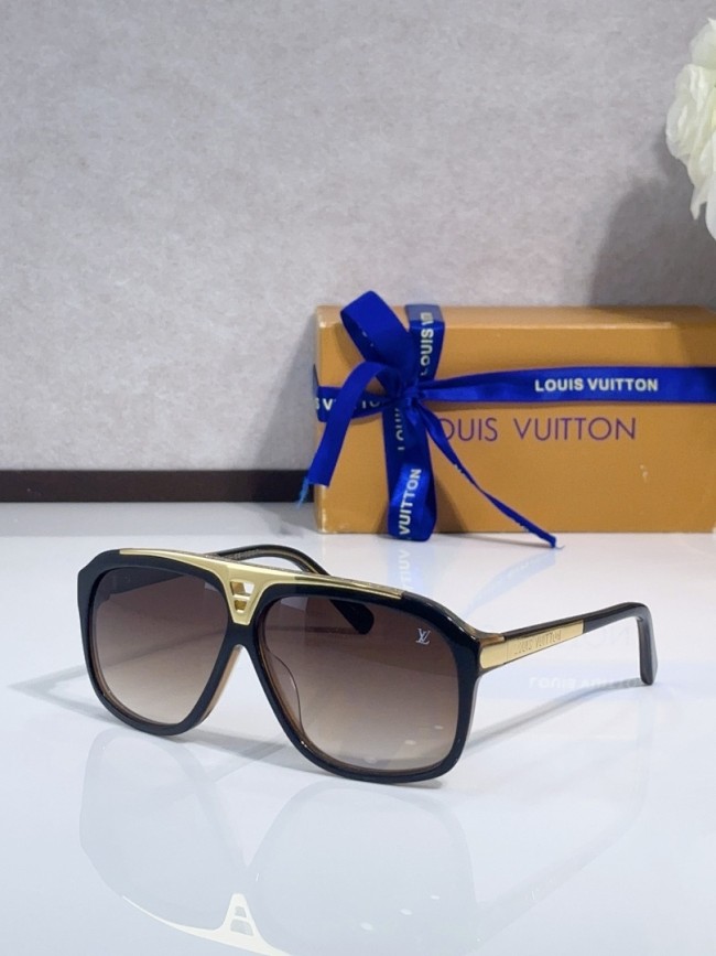 LV Sunglasses AAAA-7015