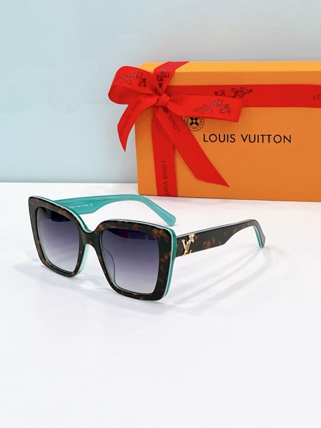 LV Sunglasses AAAA-7505