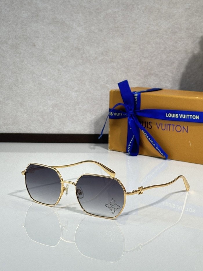 LV Sunglasses AAAA-7103