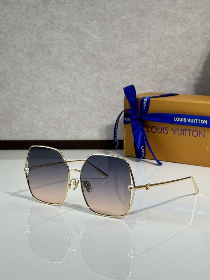 LV Sunglasses AAAA-7127