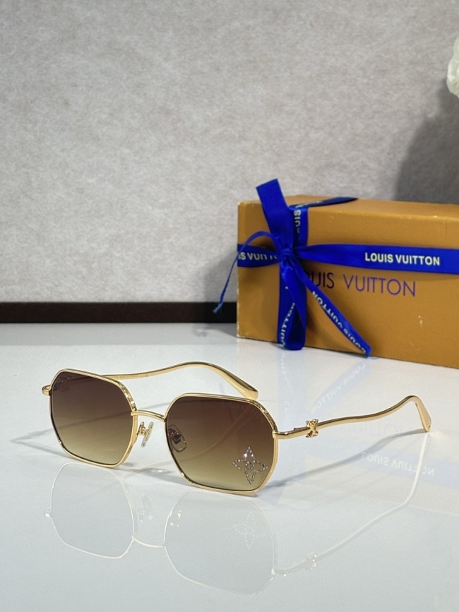 LV Sunglasses AAAA-7104