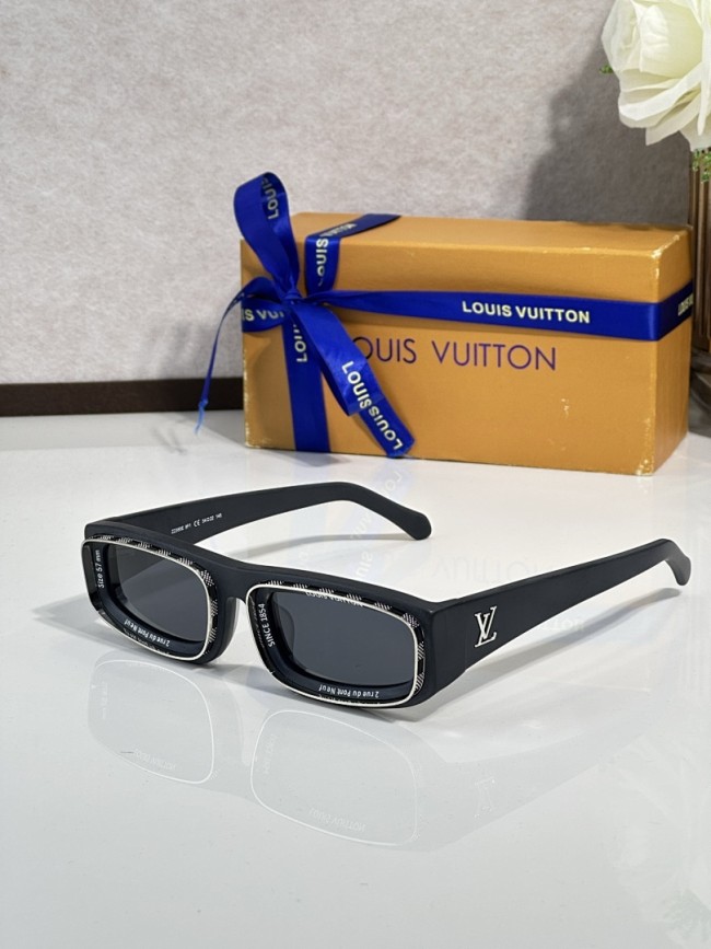 LV Sunglasses AAAA-7404