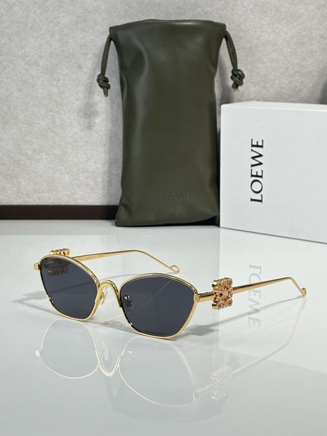 LV Sunglasses AAAA-7121