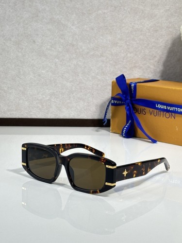 LV Sunglasses AAAA-7068