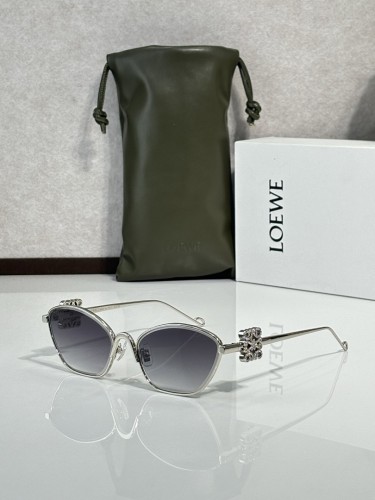 LV Sunglasses AAAA-7120
