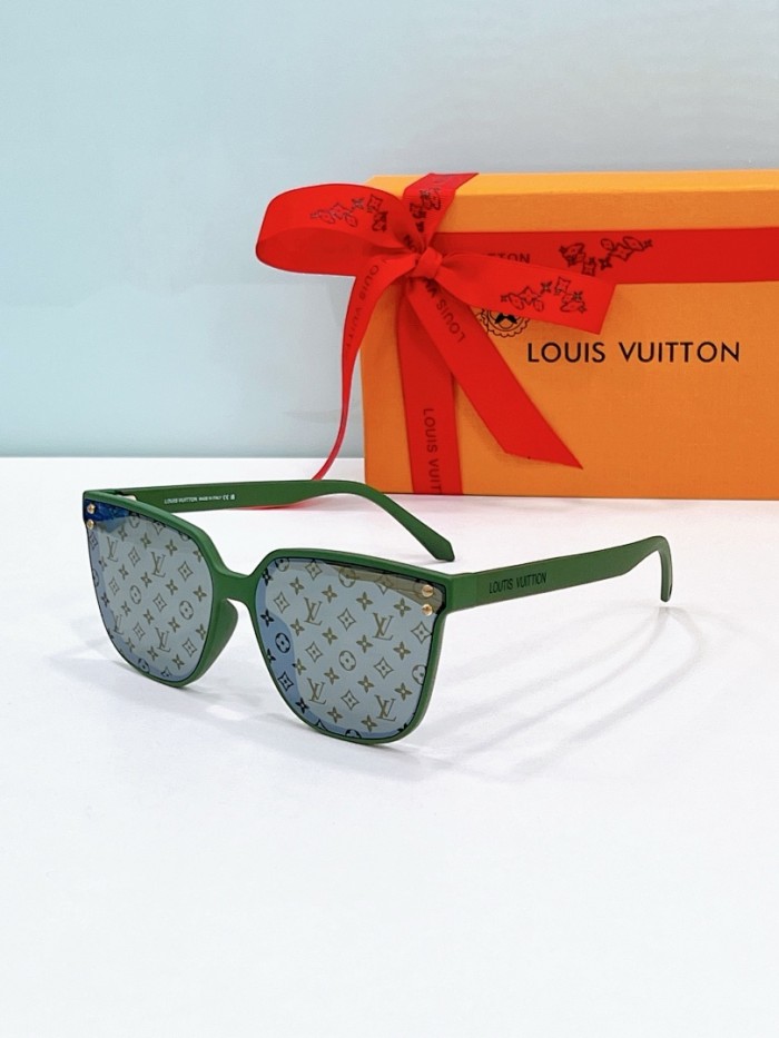 LV Sunglasses AAAA-7155