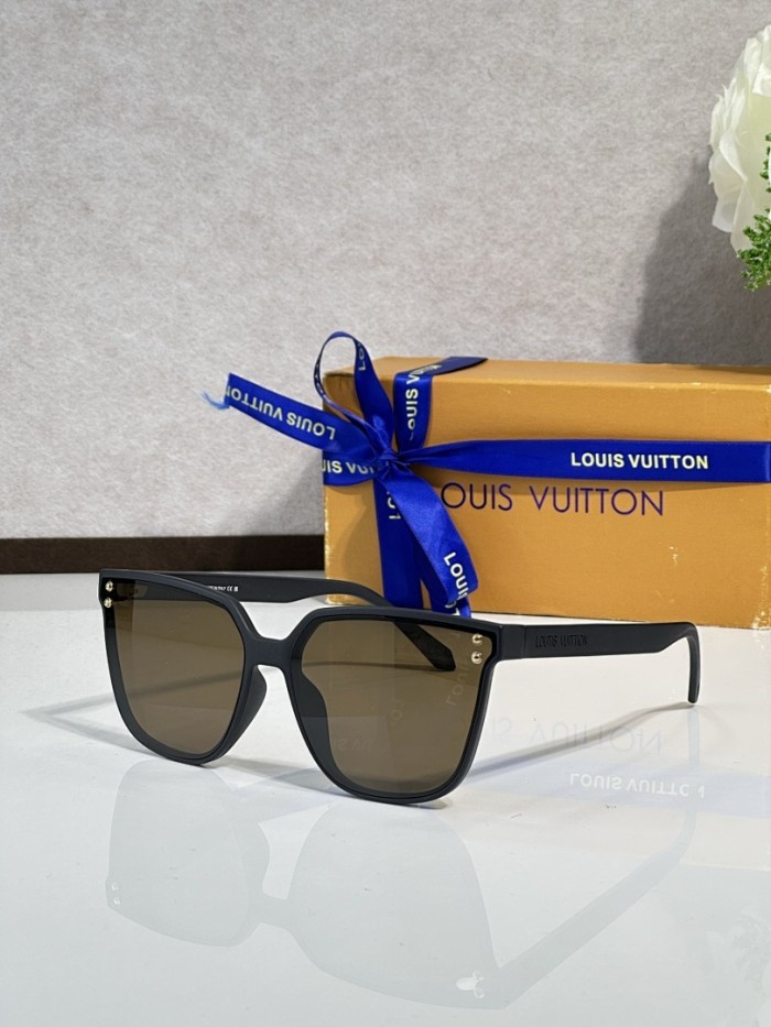 LV Sunglasses AAAA-7399