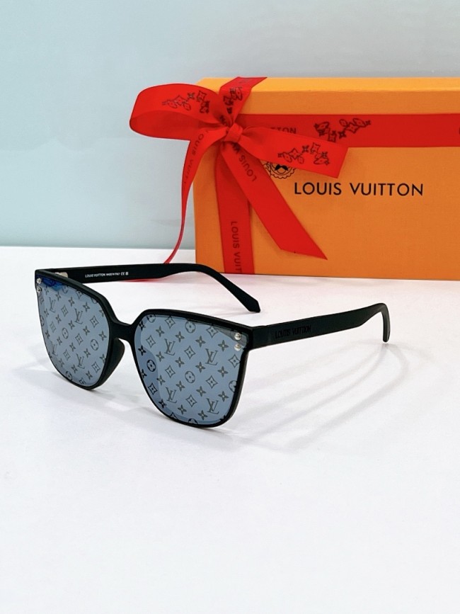LV Sunglasses AAAA-7153