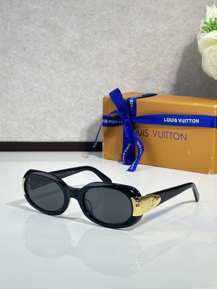 LV Sunglasses AAAA-7082