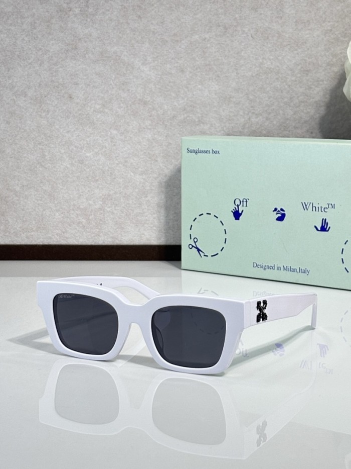 Off white Sunglasses AAAA-1013