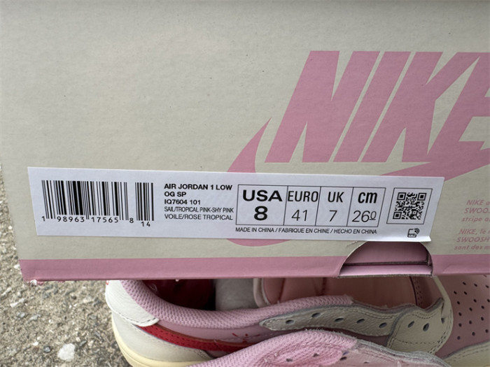 Authentic Travis Scott x Air Jordan 1 Low  Tropical Pink