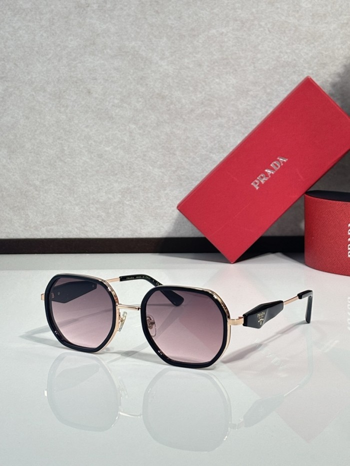 Prada Sunglasses AAAA-7922