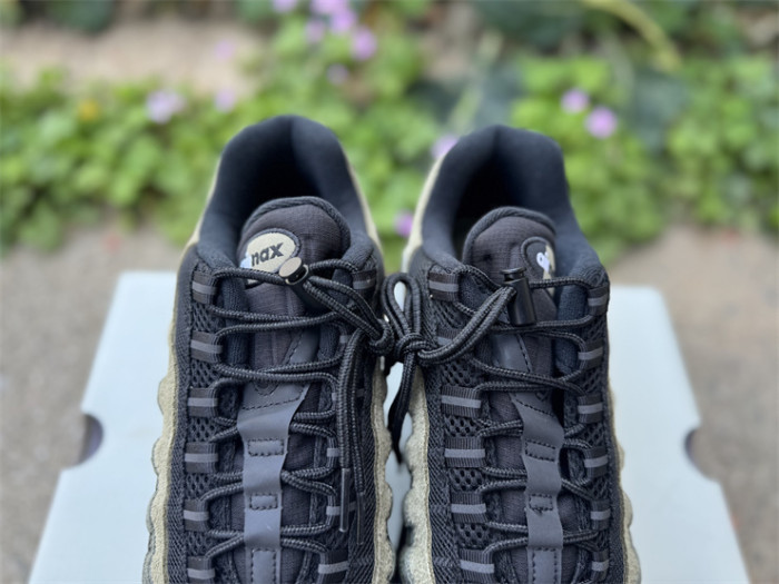 Authentic Nike Air Max 95 SP Undefeated Geo La Brea Medium Olive