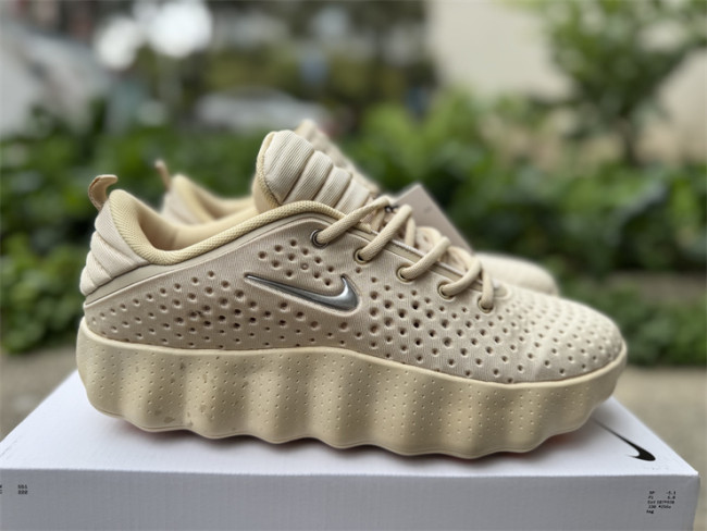 Authentic Nike Mind 002 Light Khaki