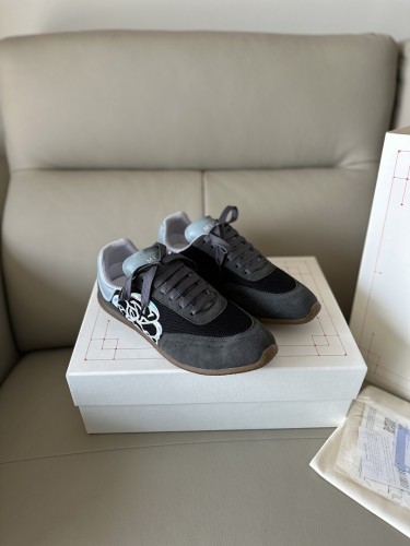 Alexander McQueen Women Shoes 1：1 quality-1137