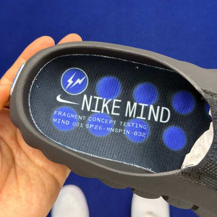 Fragment design x Nike Mind Mule 001 Black Royal