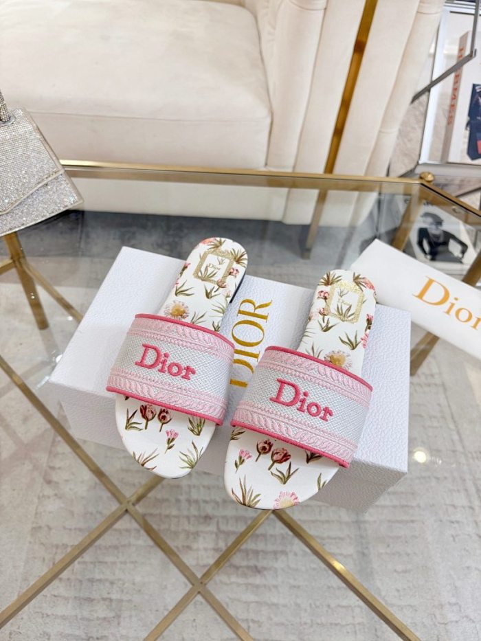 Dior women slippers 1：1 quality-427