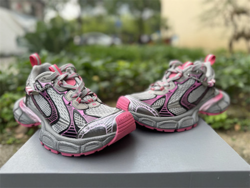 B 17FW Tripe-S High End Sneaker-695