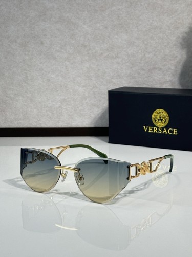 Versace Sunglasses AAAA-4135