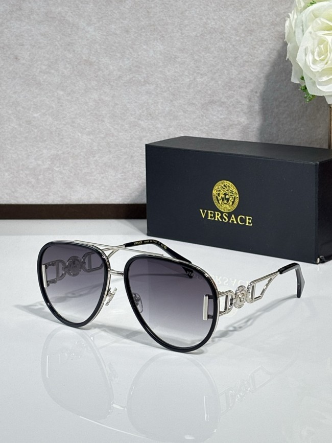 Versace Sunglasses AAAA-4240