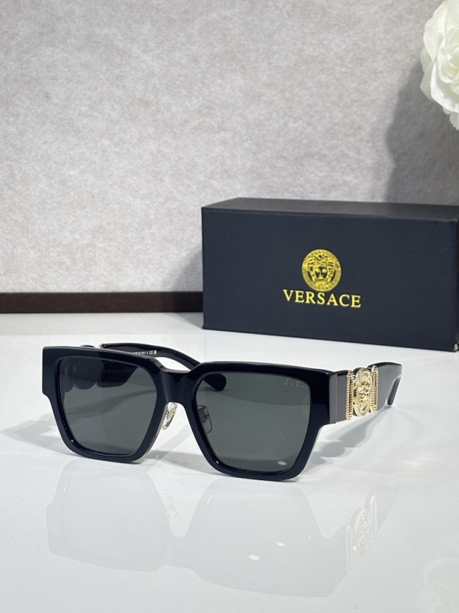 Versace Sunglasses AAAA-4378