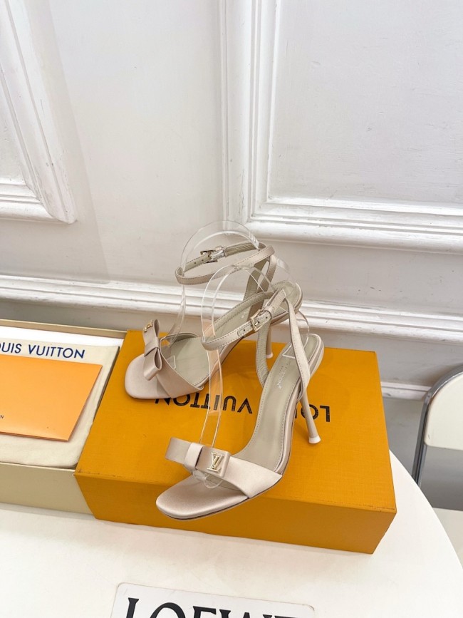 LV High heels-158