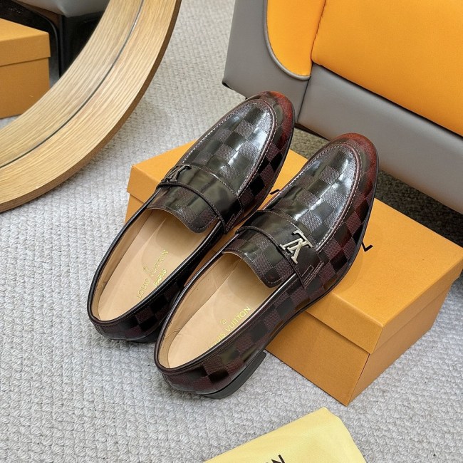 LV Men shoes 1：1 quality-5168