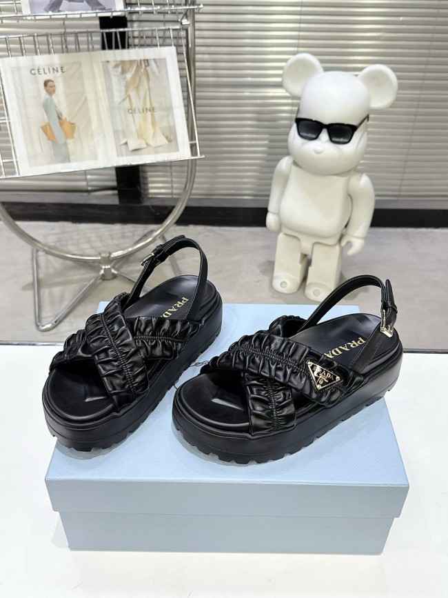 Prada women slippers 1:1 quality-186