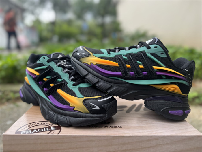 Pharrell Willams x AD Jellyfish-019